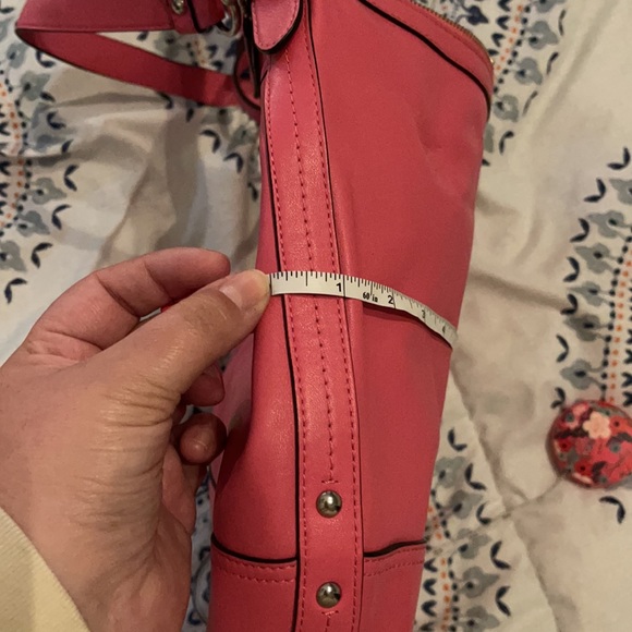 Pink Coach Purse - Picture 11 of 11